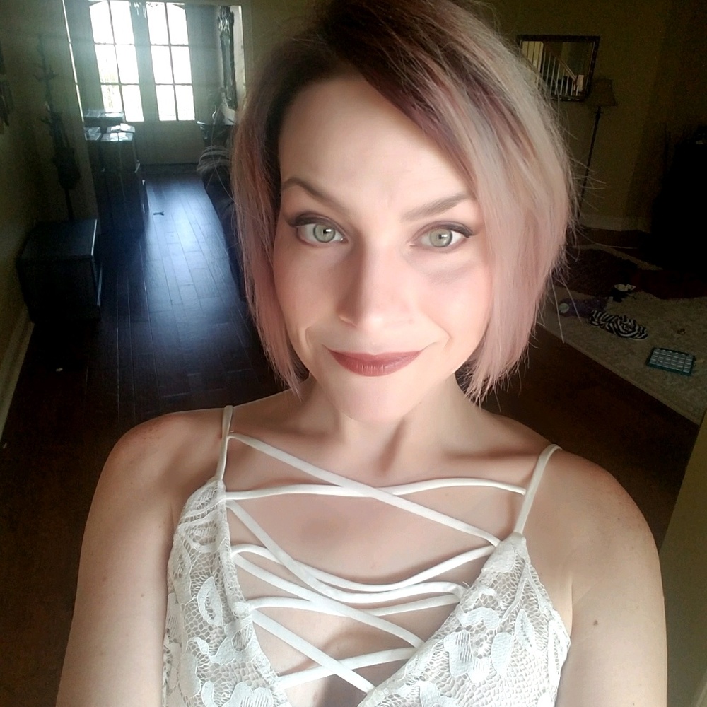 Meet your Posher, Natalie