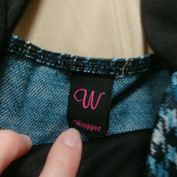 Dress - Picture 3 of 3