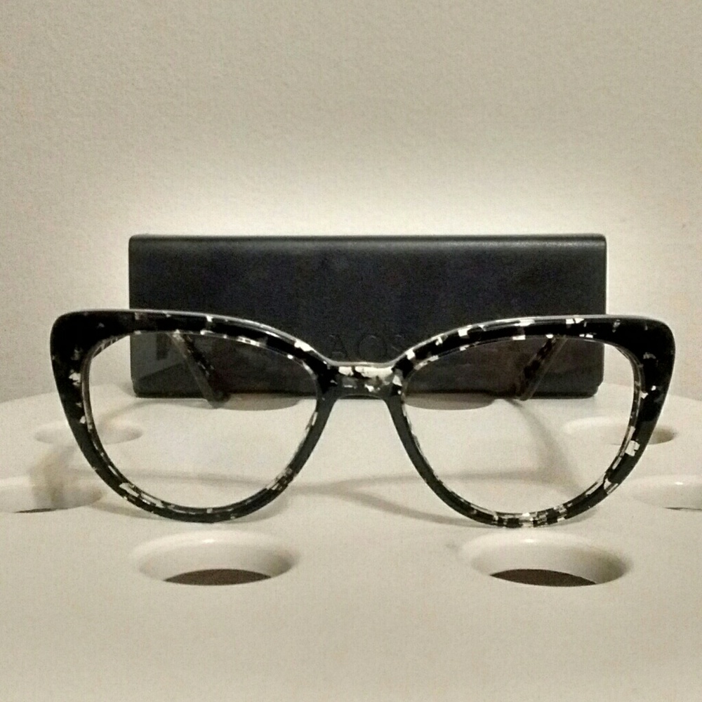 AQUASWISS glasses