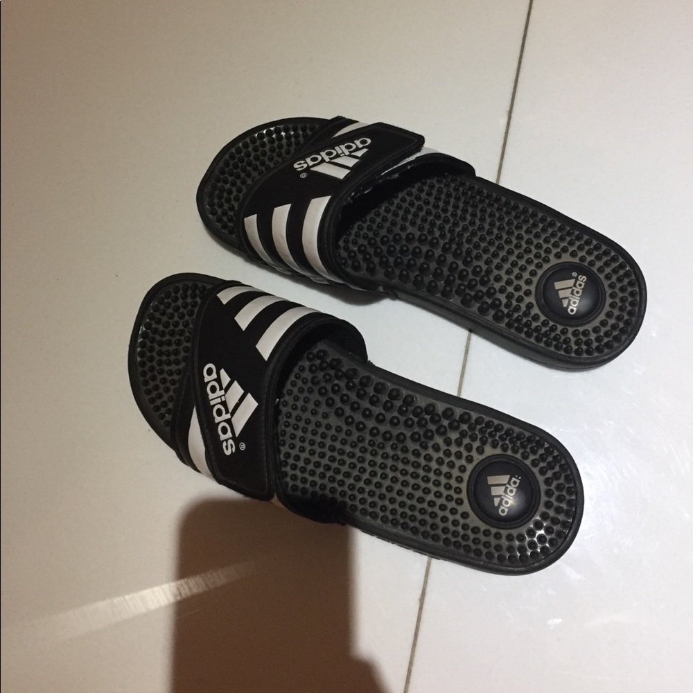 WOMENS Adidas slides