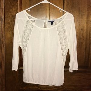 American Eagle 3/4 sleeve white shirt