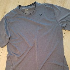 Mens nike fit shirt