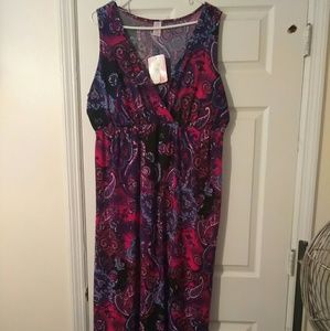 Cute plus size maxi dress.