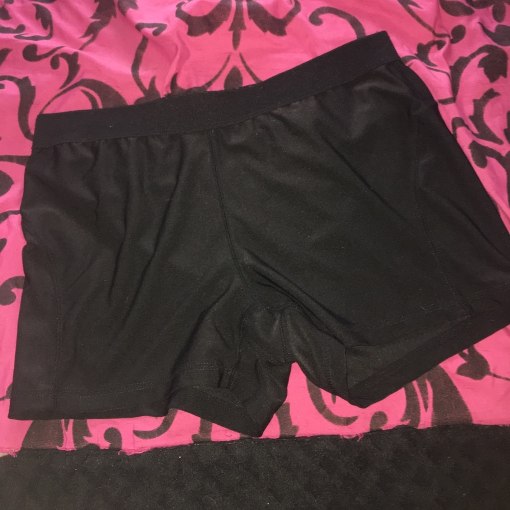 athletic spandex shorts
