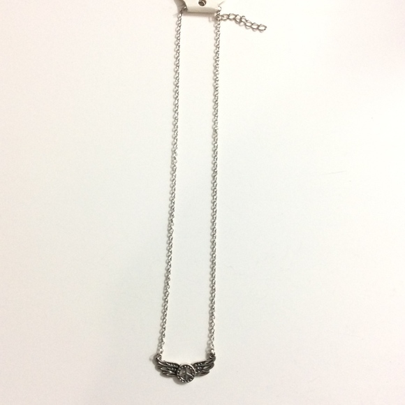 NEW Peace sign with wings necklace - Picture 2 of 3