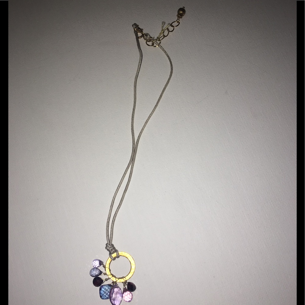 a cute necklace - Picture 2 of 3