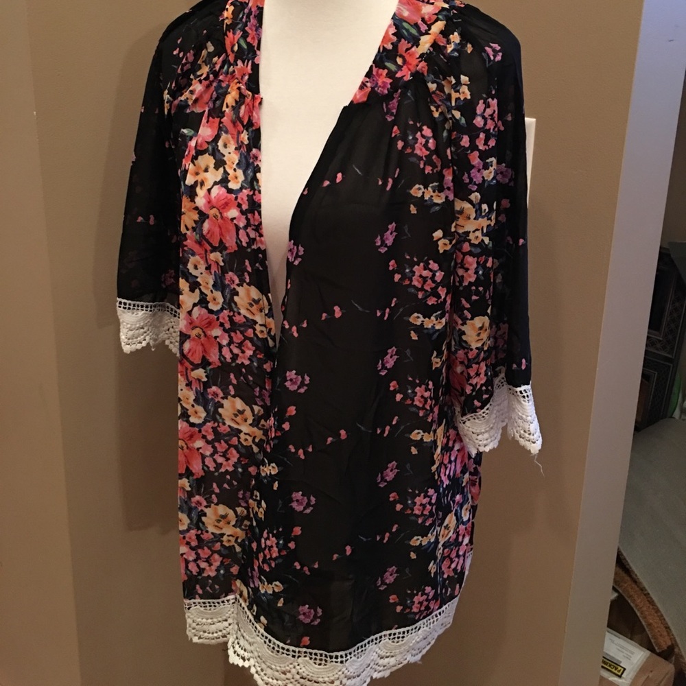 Black kimono