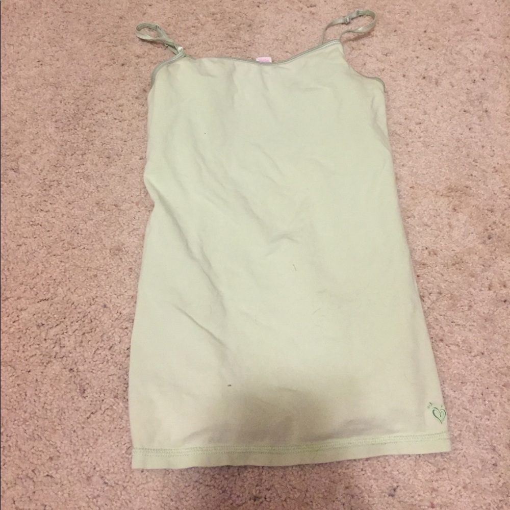 Tank tops! - Picture 3 of 6