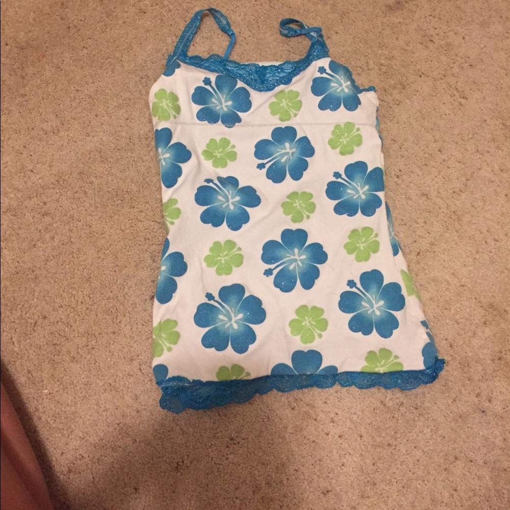 Tank tops! - Picture 6 of 6