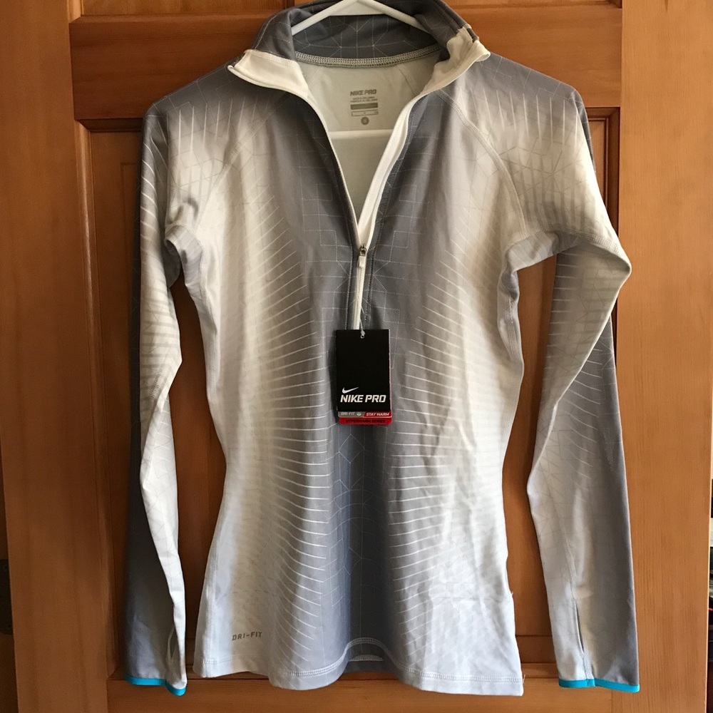 Nike Pro Hyperwarm 1/2 Zip - Size Small
