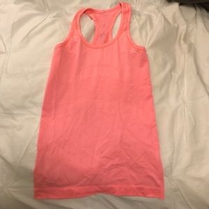 Lululemon swiftly tech racerback tank size 4