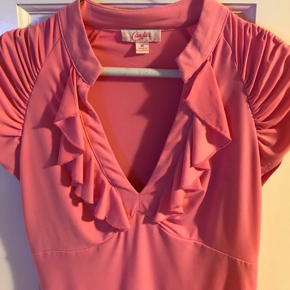 Adorable pink Candie's shirt