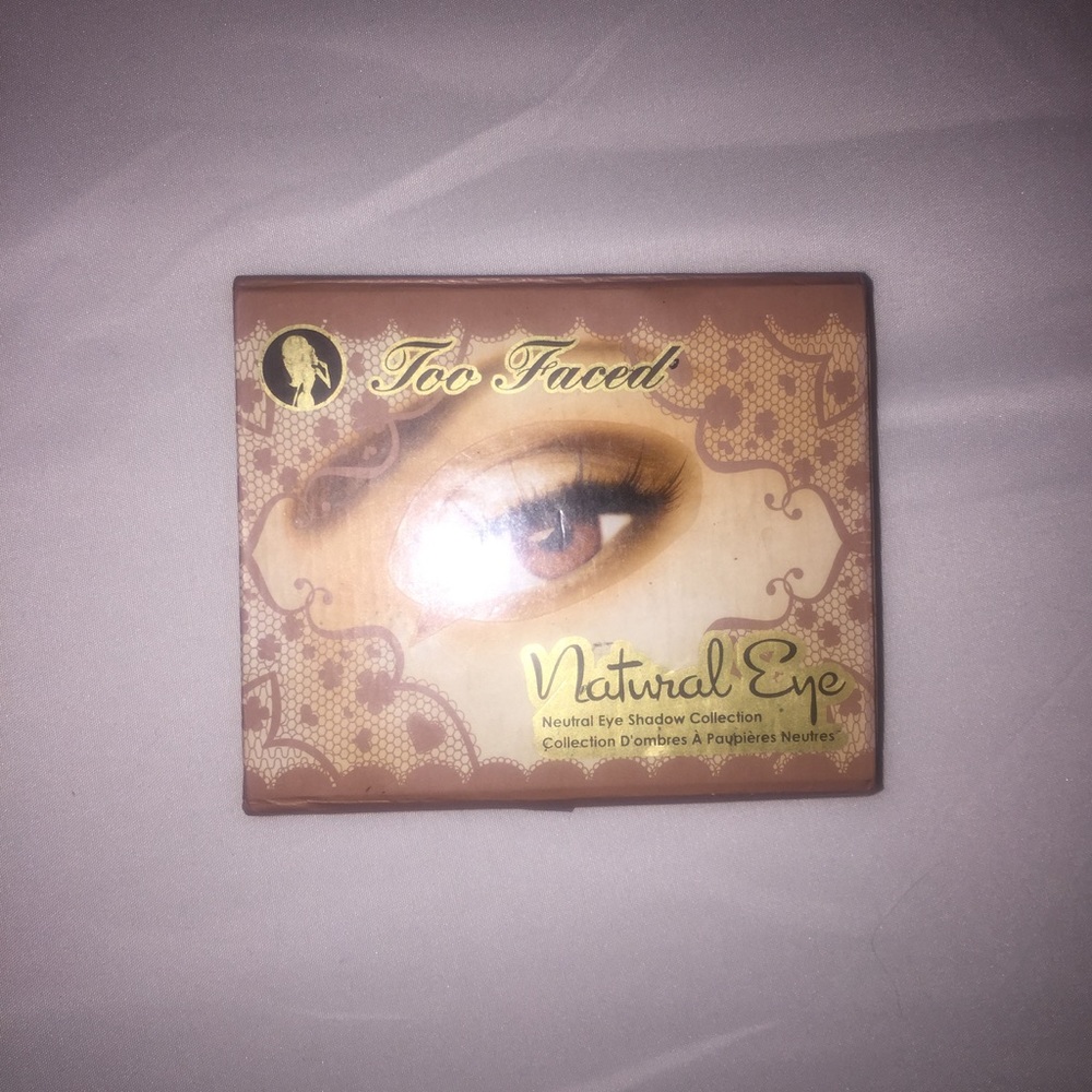 TOO FACED NATURAL EYE PALLETE