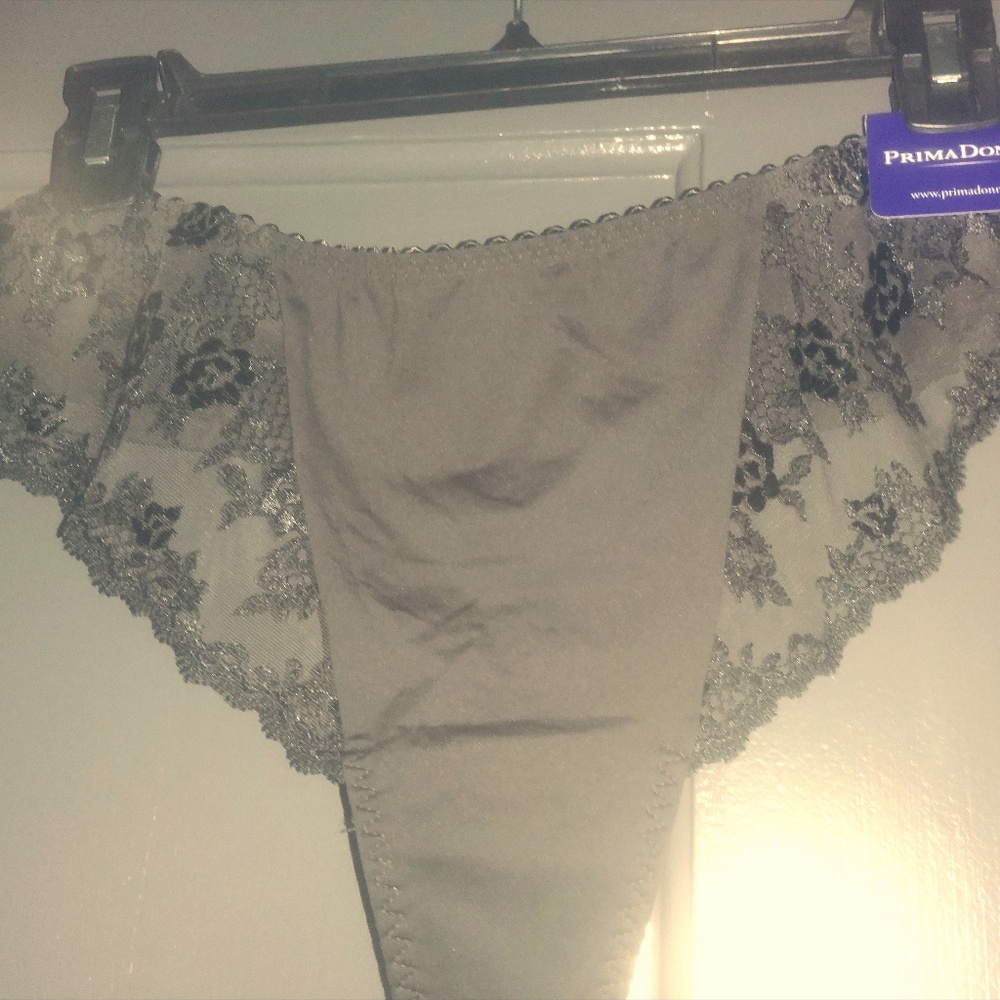 Prima Donna Duchess Thong in Smoky Night XXL(2X)