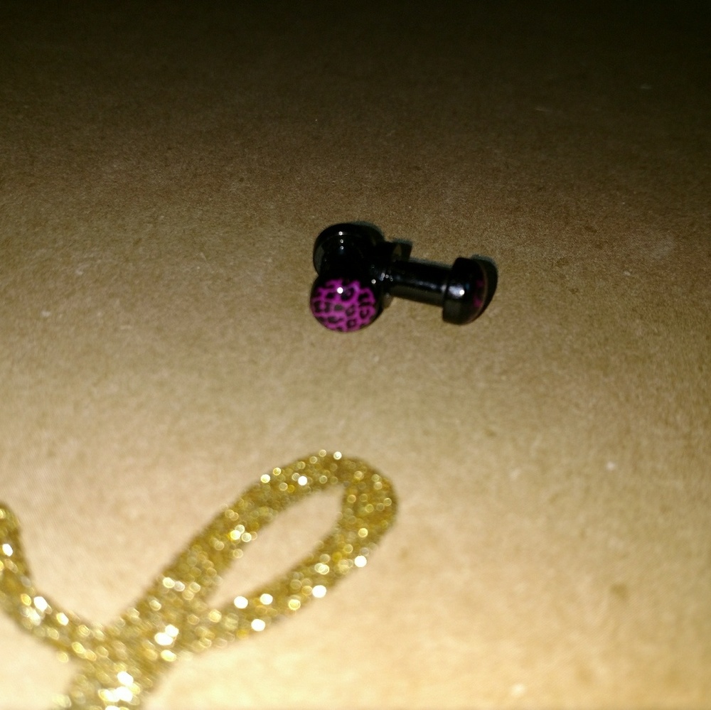 Black and purple cheetah gauges 4mm/6g