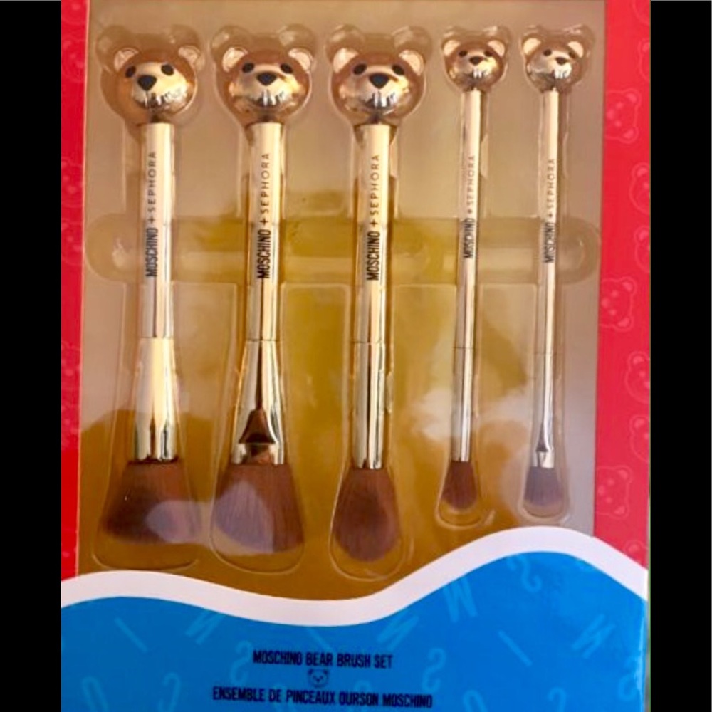 Moschino Sephora Ltd Edition Brush set