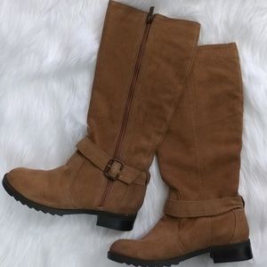 Kenneth Cole Skinny Love Boots