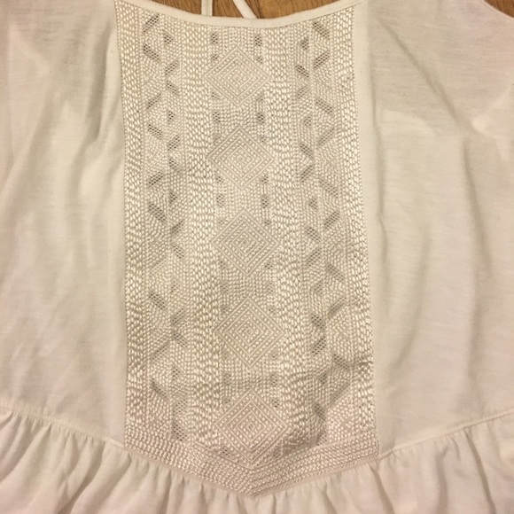 White tank top - Picture 3 of 4