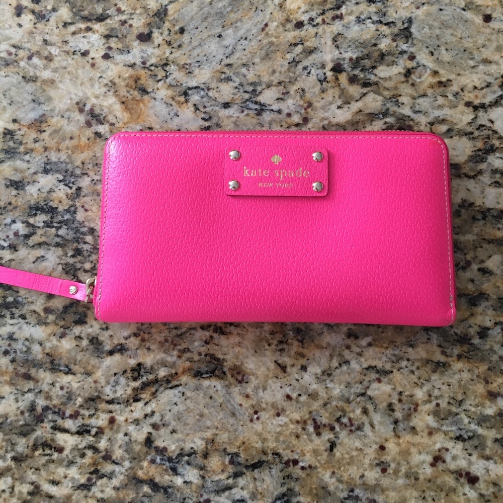 Kate Spade New York hot pink wallet