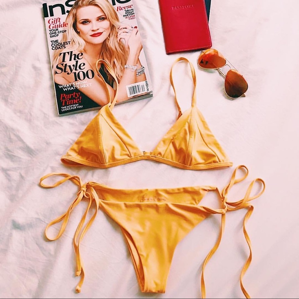 Frankie's Bikini Set and queen glam dust