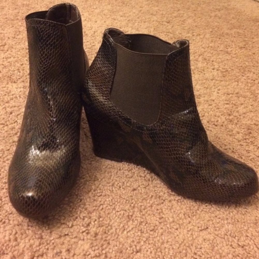 faux skinned booties