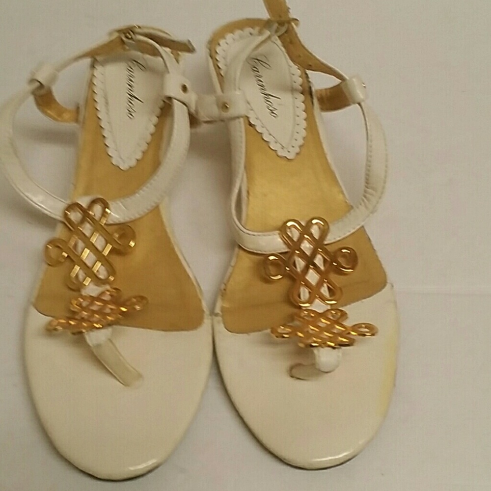 CARINHOSO SANDALS