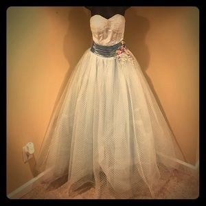 Vintage prom dress size six