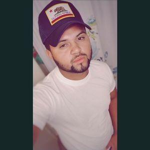 Meet your Posher, Carlos