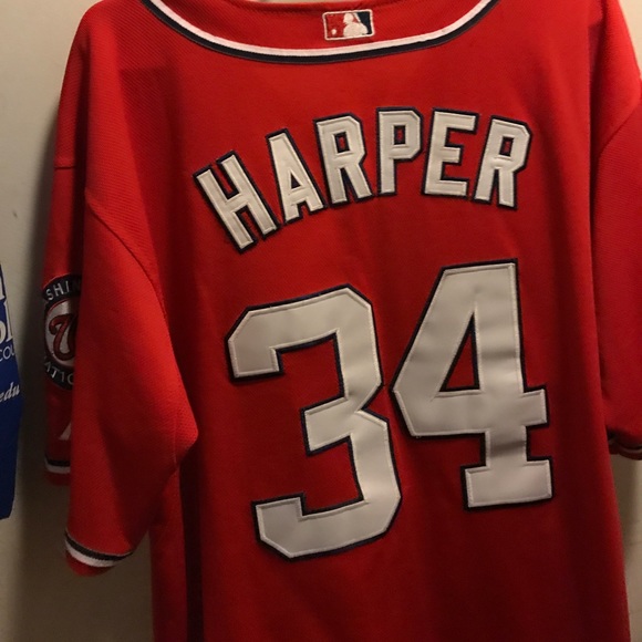 Bryce Harper Jersey - Picture 2 of 4