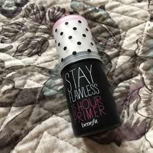 Benefit 15-hour primer