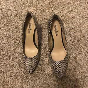 Neumann Marcus snakeskin wedge heels. Size 8
