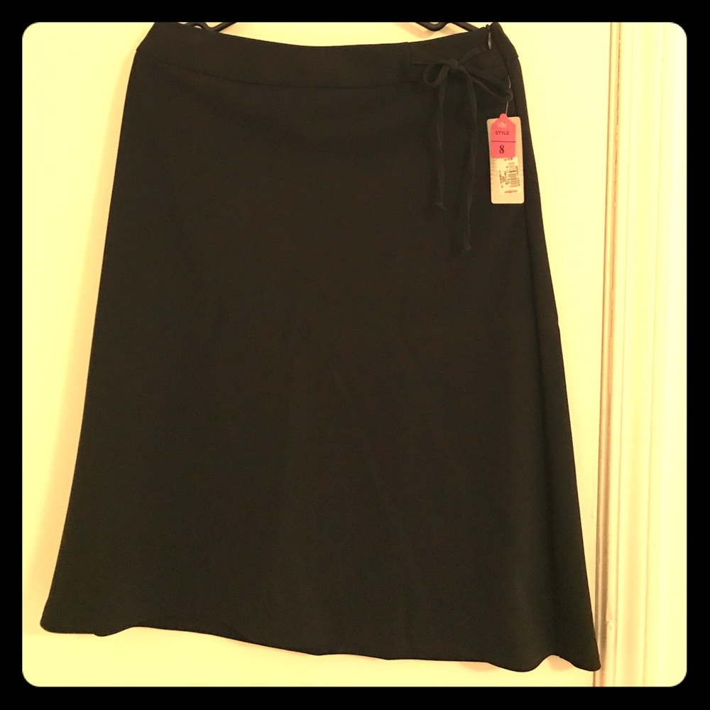 Skirt 🚫🚫SOLD🚫🚫