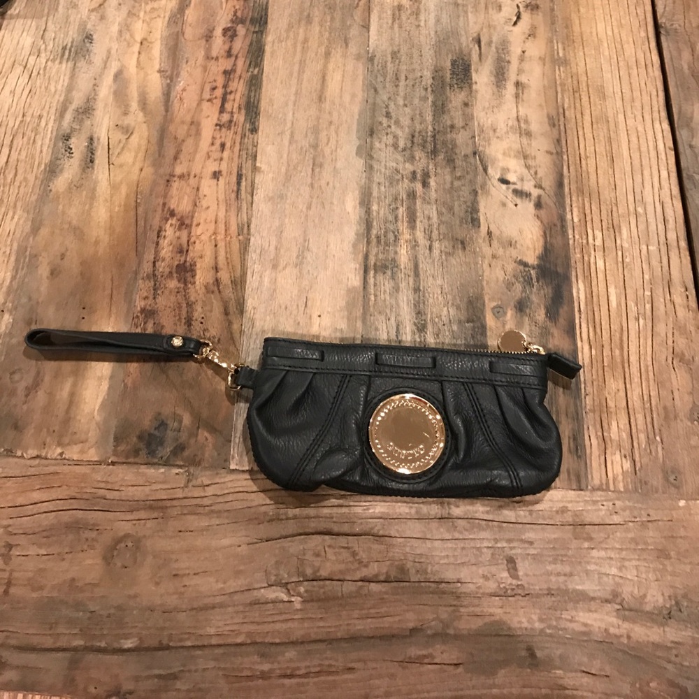Black Gustto Wristlet