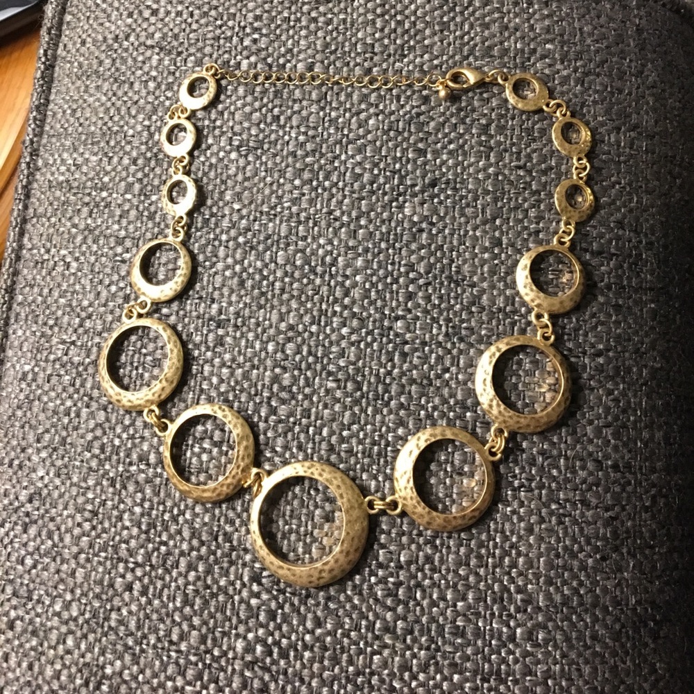 Gold chain necklace