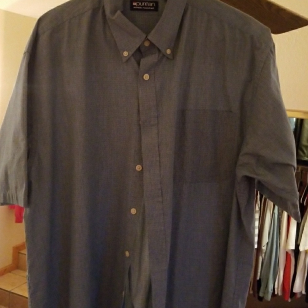Button down shirt - Picture 2 of 4