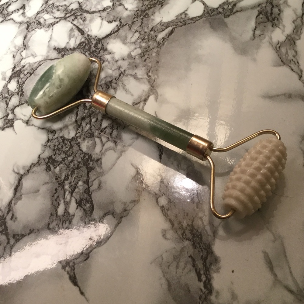 Jade Facial Roller
