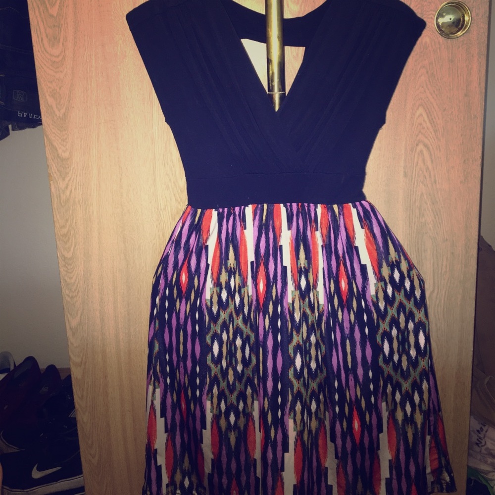 Sina V Neck Maternity dress