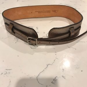 Metallic leather belt