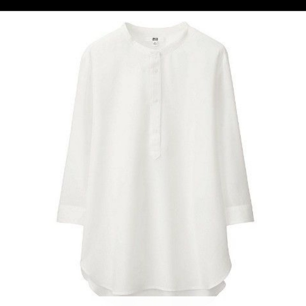 NWT : Uniqlo rayon white M