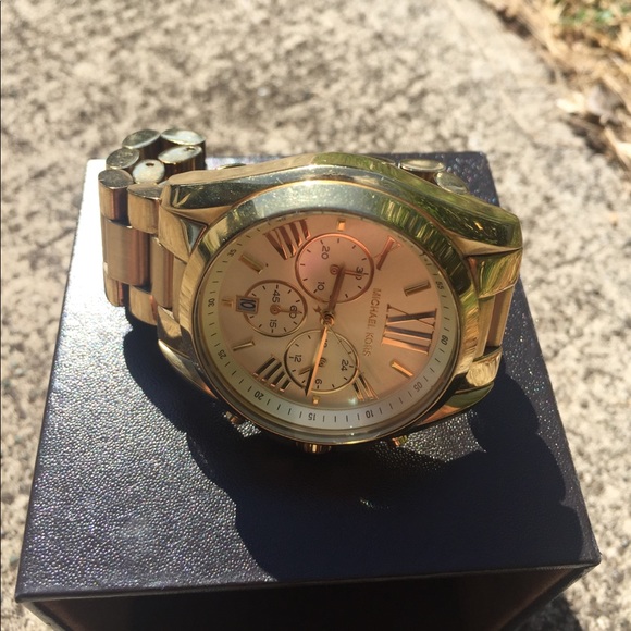 Michael Kors Gold-Tone Bradshaw Watch main image 4