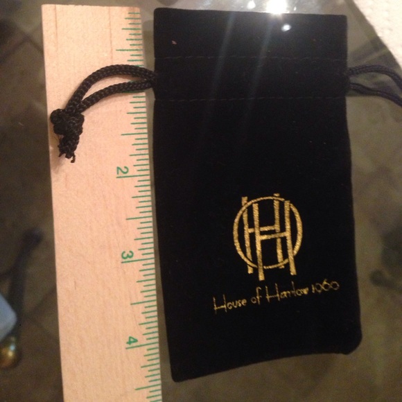 House of Harlow 1960 Accessories - House of Harlow 1060 dust earring bag