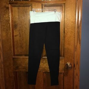 PINK Victoria's Secret yoga pants
