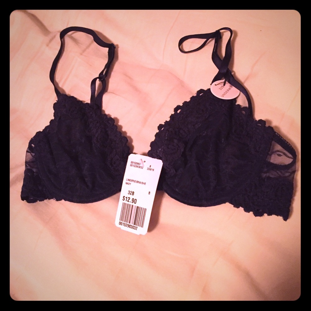 FREE WITH PURCHASE OF $25 OR MORE