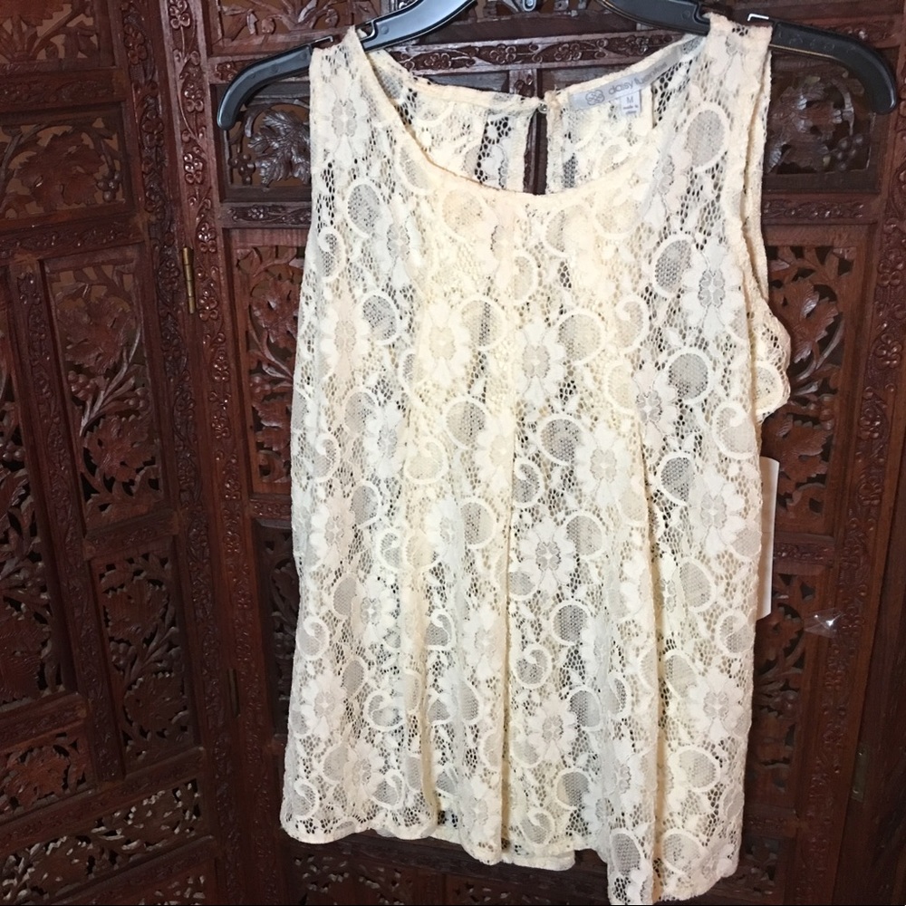 NEW! Daisy Fuentes lacey see through yellow top