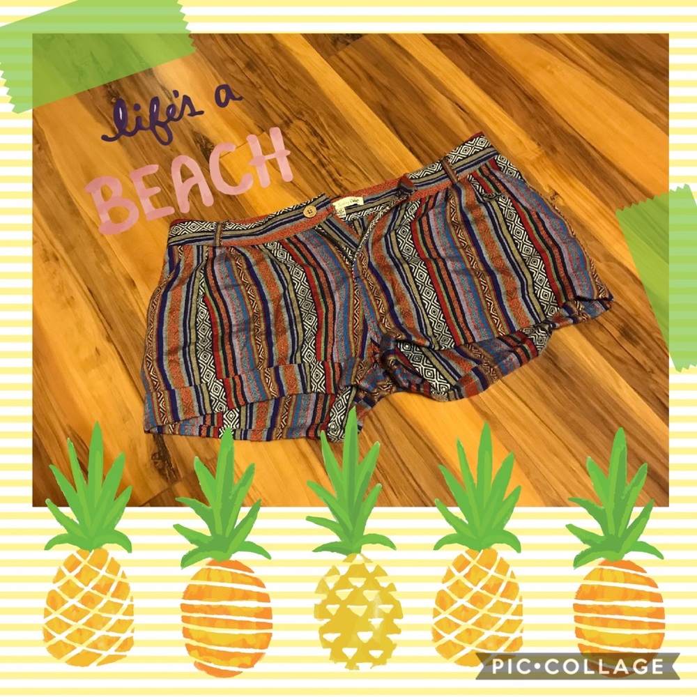 Fun Aztec shorts 😍😍😍