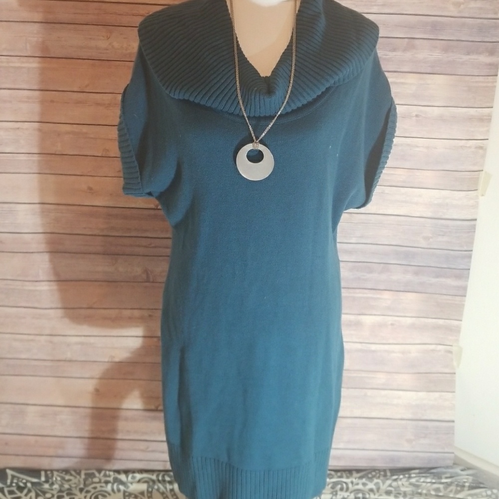 Elle long sweater