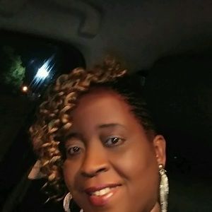 Meet your Posher, Kaye