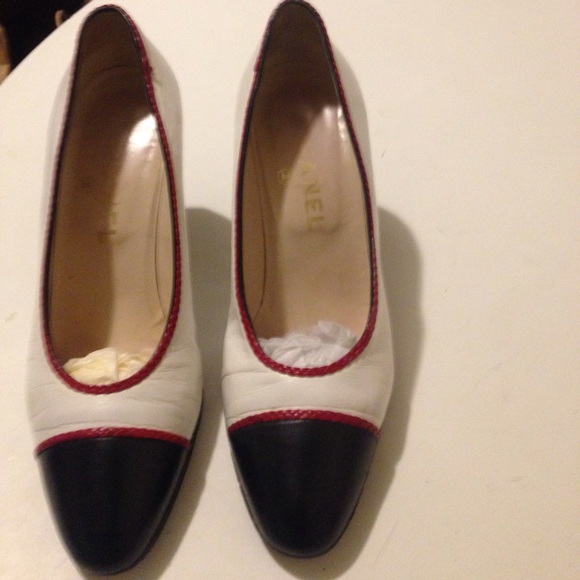 Chanel vintage spectators - Picture 1 of 8