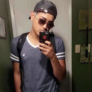 Meet your Posher, Julian