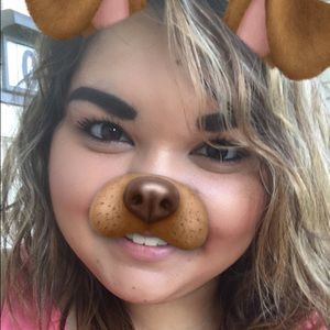 Meet your Posher, Yareli